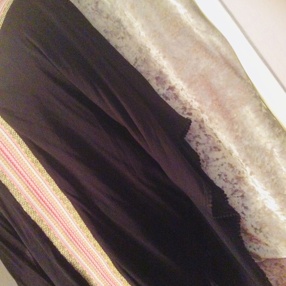 🔻Forever 21⚫️Size M🔻Shawl shirt - Picture 3 of 5